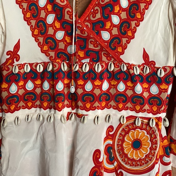 Tracy Rees* PLENTY * Silk Blouse with Seashells Embellishments Size 6 Boho Chic! - Picture 7 of 13